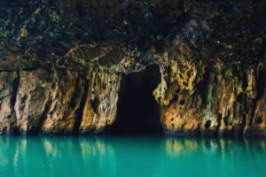 grotta spettacolo naturale si trova in Veneto